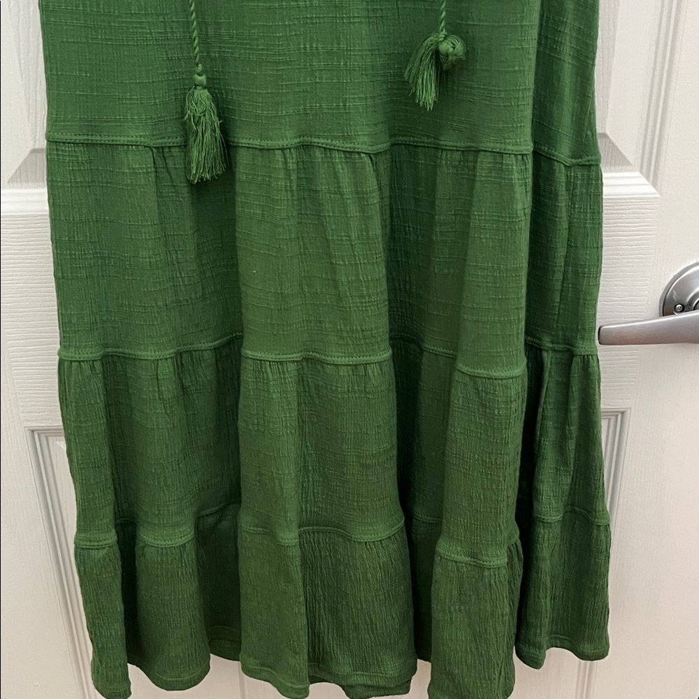 Max Studio Green Sleeveless Tiered Midi Dress - Picture 3 of 4